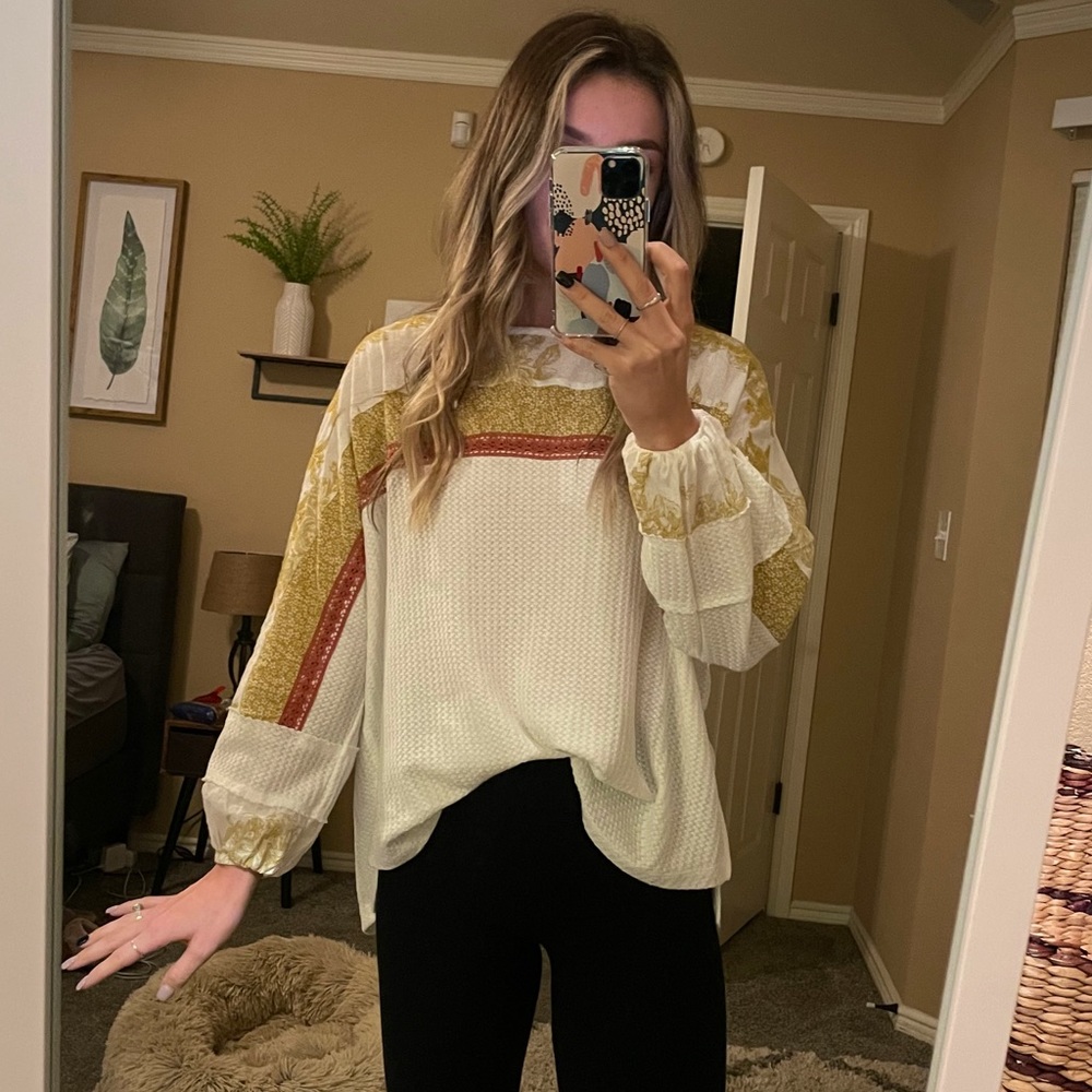 NEVER WORN Long sleeve shirt.